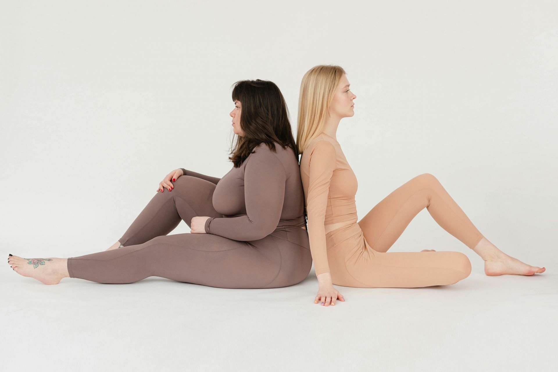 tips to manage being overweight (image sourced via Pexels / Photo by shvets)